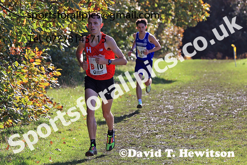 Senior men, 2024 Northern Cross Country Relays, Graves Park, Sheffield.   Photo: David T. Hewitson/Sports for All Pics